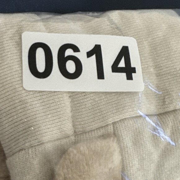 Cubcoats Zip Hoodie Zips Into Tomo Bear Plushie Unisex 8 Oatmeal NWT - Picture 5 of 11